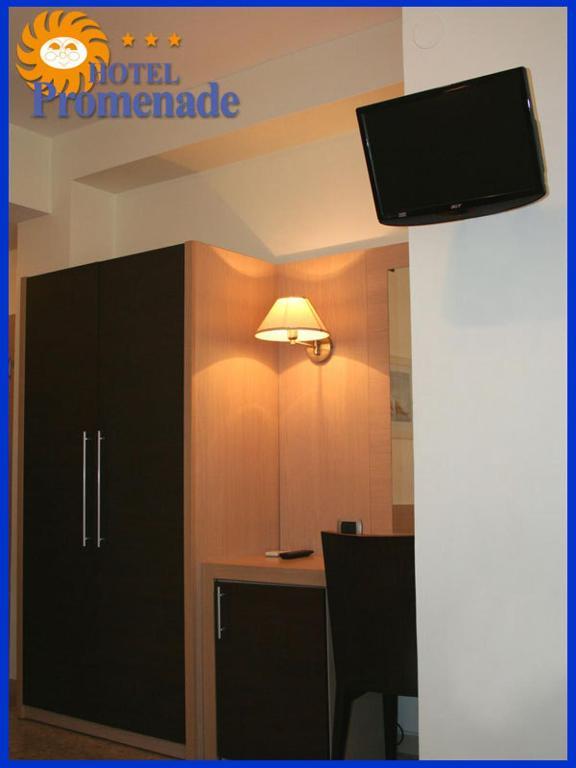Hotel Promenade Porto SantʼElpidio Rum bild