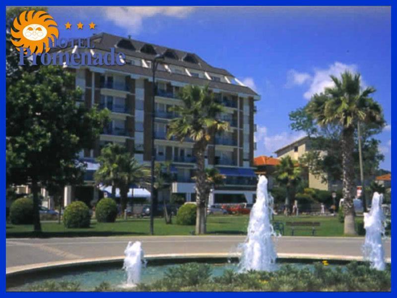 Hotel Promenade Porto SantʼElpidio Exteriör bild