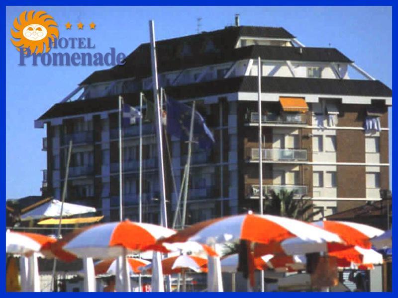 Hotel Promenade Porto SantʼElpidio Exteriör bild